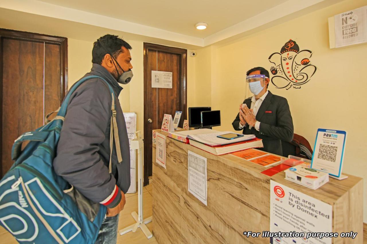 Oyo Flagship 73009 Hotel City Inn Dayal Bagh Bagian luar foto